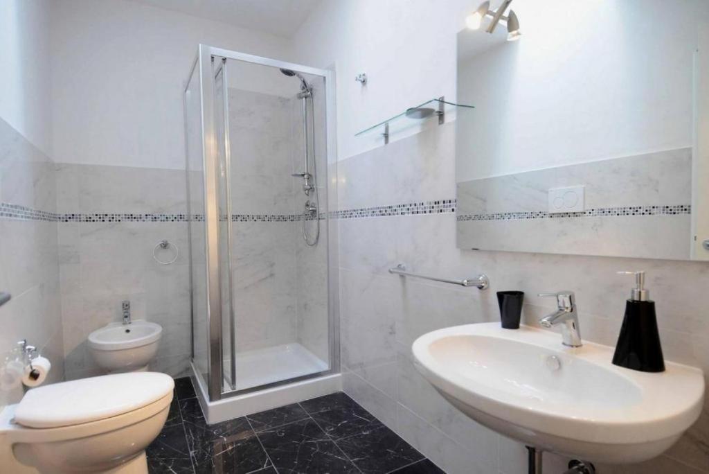Apartment Loveweekends With Duomo View
